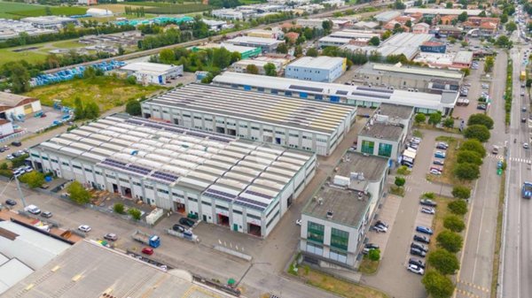 locale commerciale in vendita a Rubiera