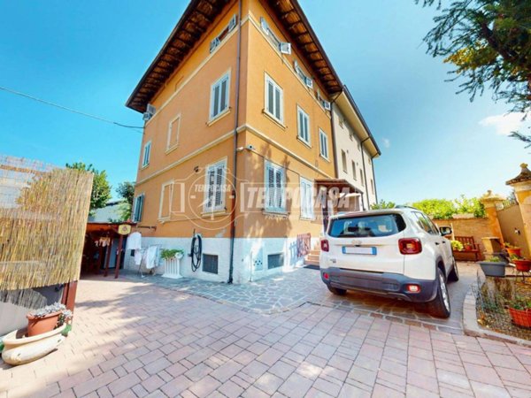 casa indipendente in vendita a Rubiera