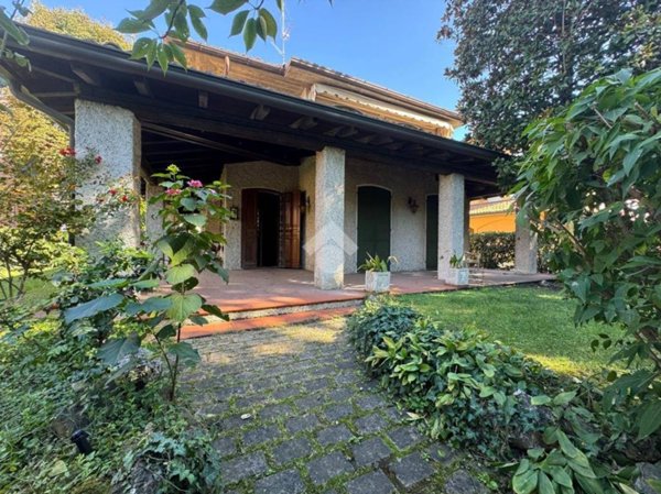 casa indipendente in vendita a Rubiera