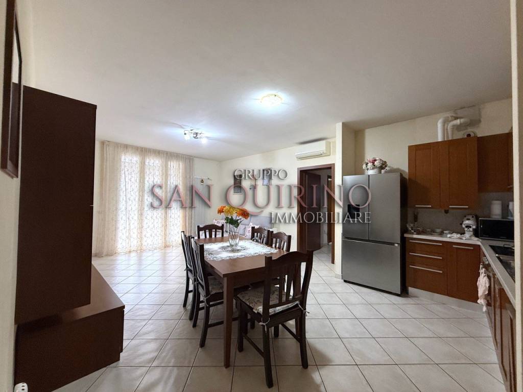 appartamento in vendita a Rubiera in zona Fontana