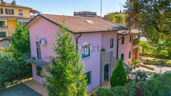 casa indipendente in vendita a Rubiera