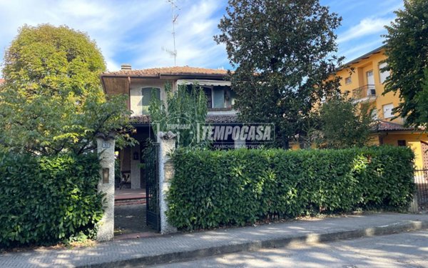 casa indipendente in vendita a Rubiera