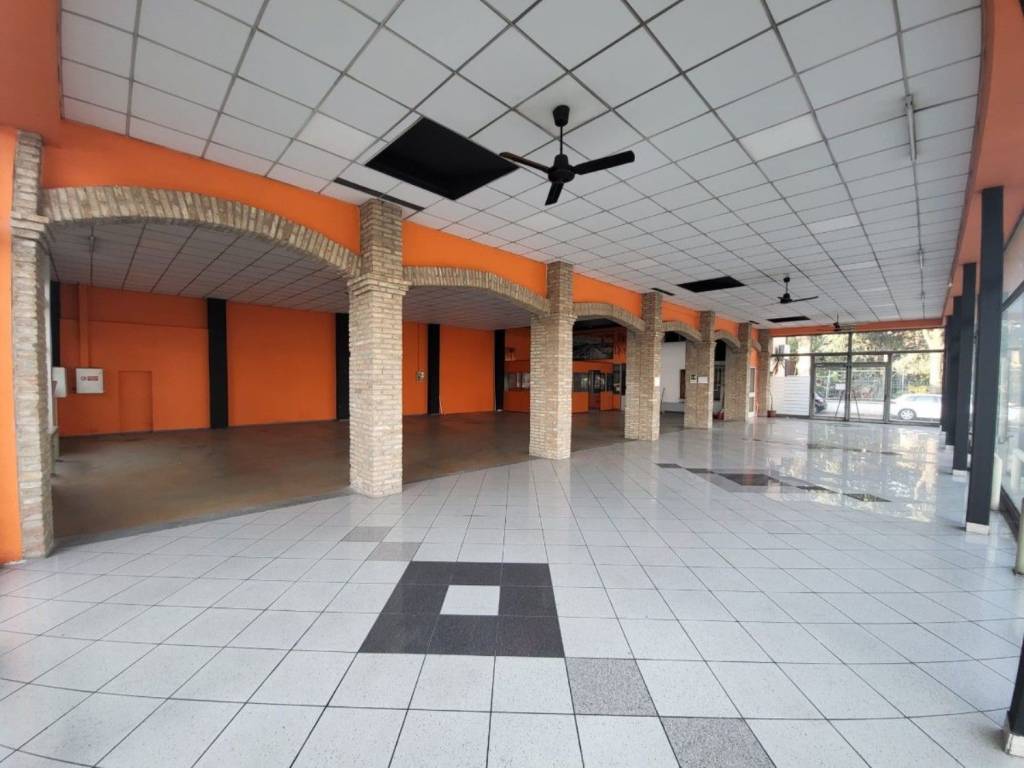 negozio in vendita a Rubiera