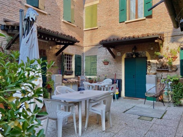 casa indipendente in vendita a Rubiera