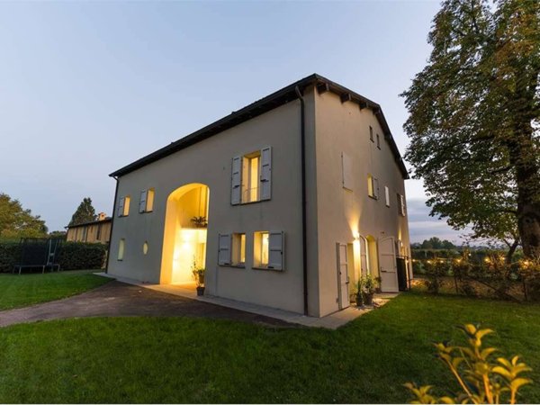 casa indipendente in vendita a Rubiera