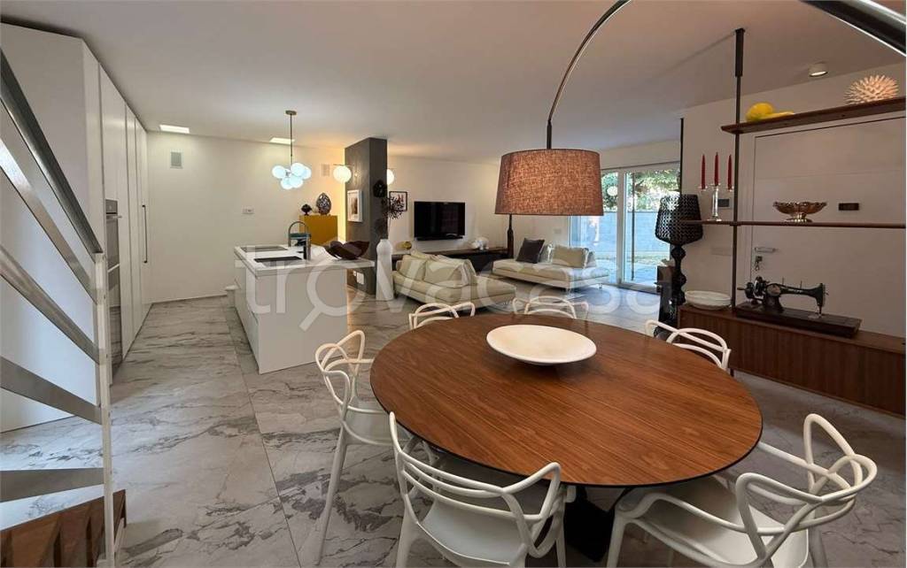 casa indipendente in vendita a Rubiera