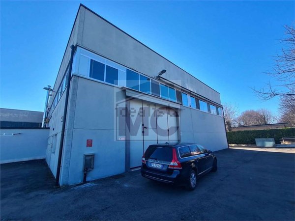 capannone in vendita a Rubiera