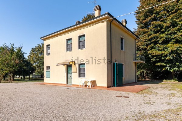 casa indipendente in vendita a Rubiera