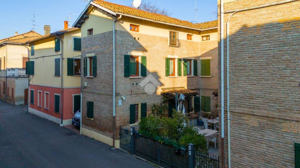 casa indipendente in vendita a Rubiera