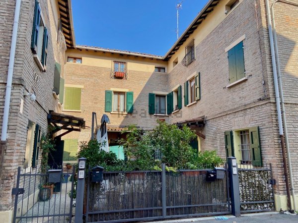 casa indipendente in vendita a Rubiera