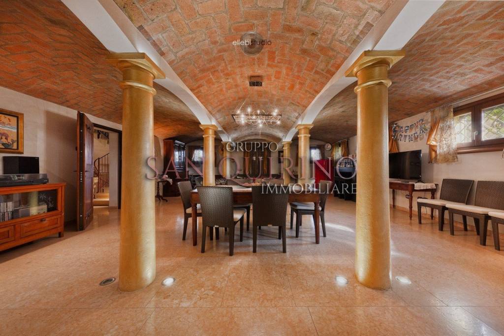 casa indipendente in vendita a Rubiera