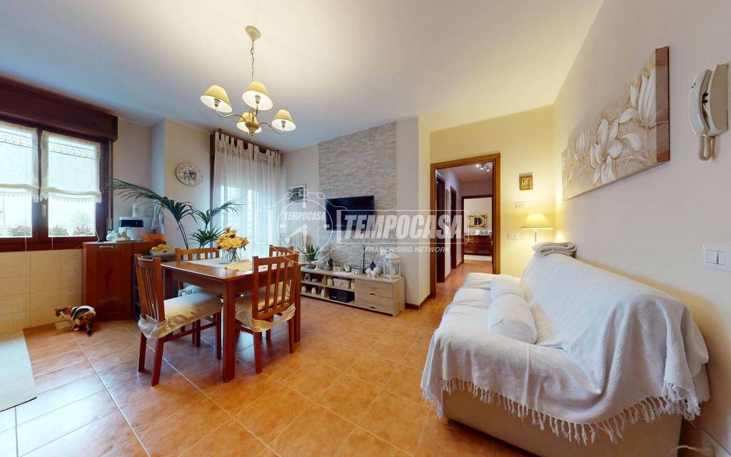 appartamento in vendita a Rubiera in zona Fontana