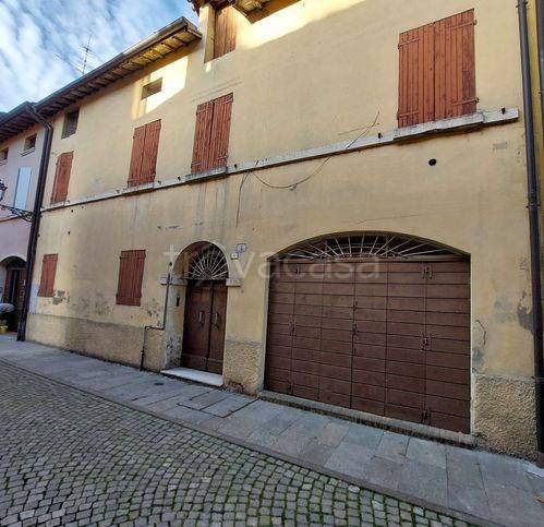 casa indipendente in vendita a Rubiera