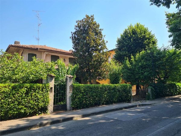 casa indipendente in vendita a Rubiera