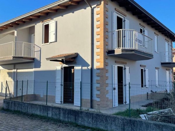 casa indipendente in vendita a Rubiera in zona Fontana