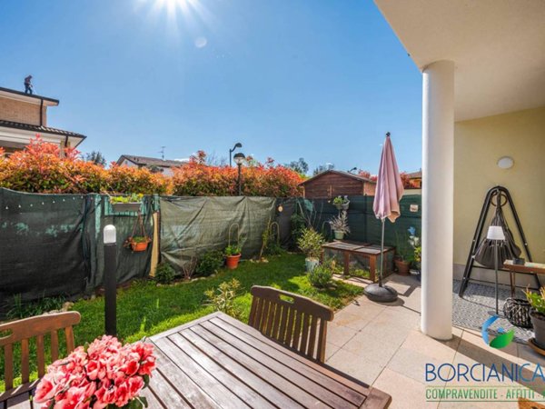 appartamento in vendita a Rubiera in zona Fontana