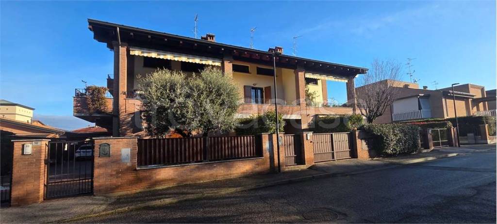 casa indipendente in vendita a Rubiera