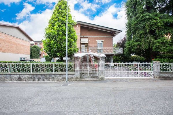 casa indipendente in vendita a Rubiera