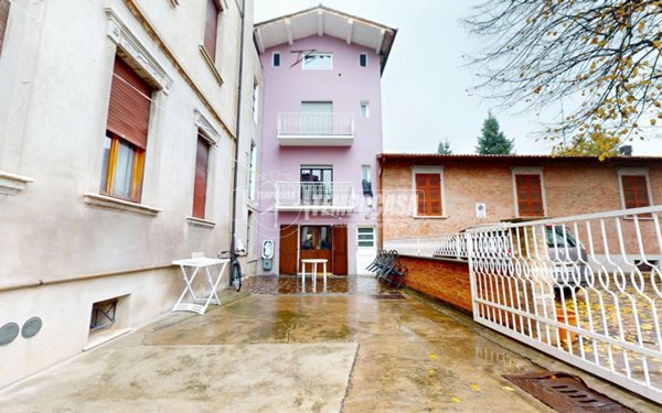 casa indipendente in vendita a Rubiera