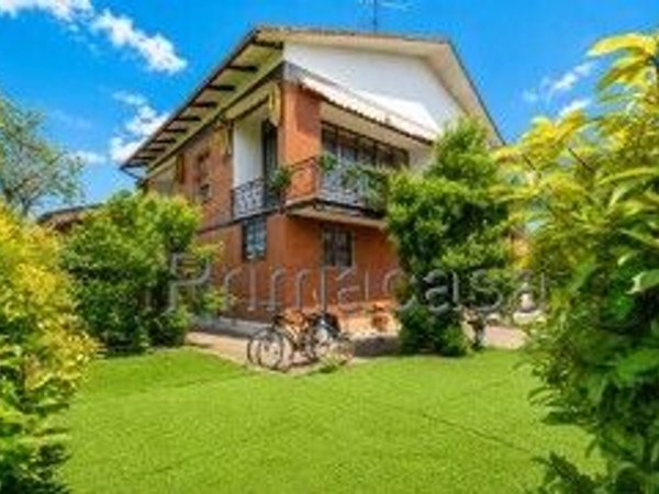 casa indipendente in vendita a Rubiera