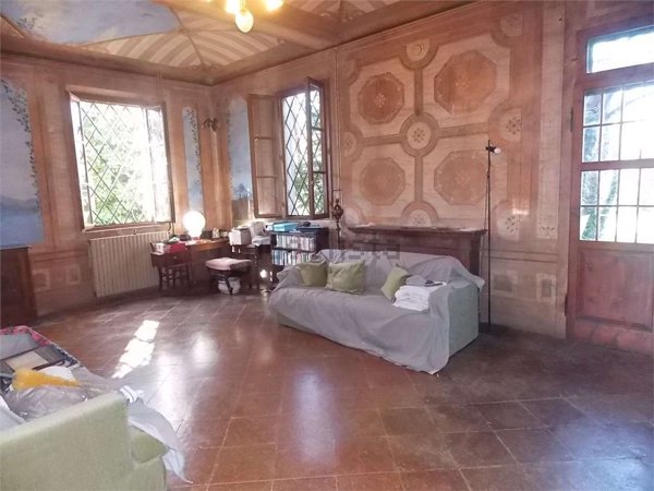 casa indipendente in vendita a Rubiera in zona Fontana
