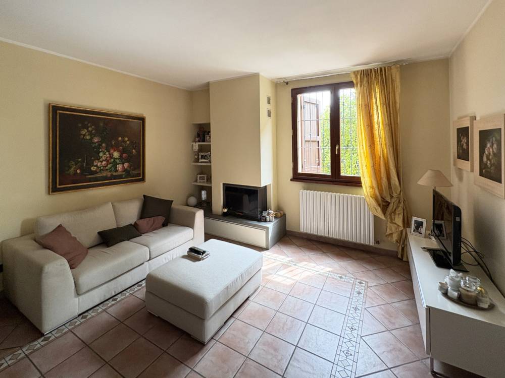 casa indipendente in vendita a Rubiera