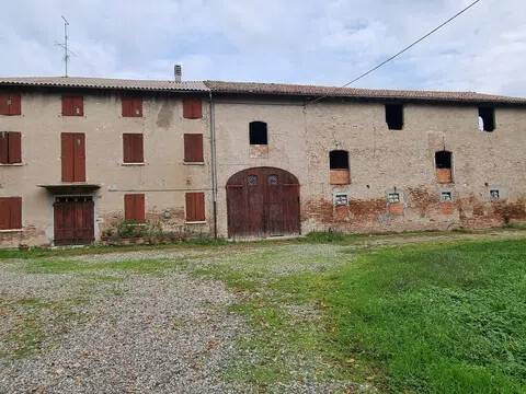 casale in vendita a San Martino in Rio in zona Gazzata