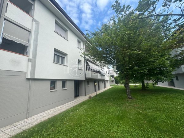 appartamento in vendita a San Martino in Rio in zona Gazzata