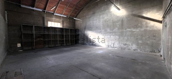 capannone in vendita a San Martino in Rio