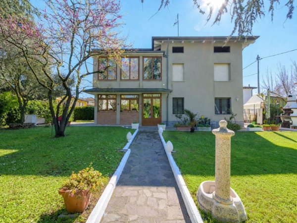 casa indipendente in vendita a San Martino in Rio