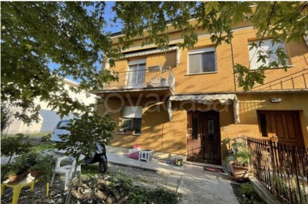 appartamento in vendita a San Martino in Rio in zona Trignano