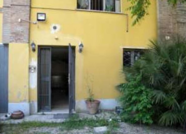 appartamento in vendita a San Martino in Rio in zona Stiolo