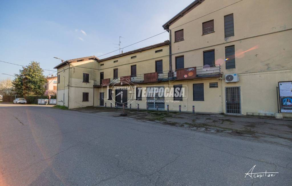 appartamento in vendita a San Martino in Rio in zona Stiolo