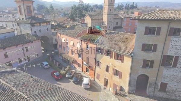 casa semindipendente in vendita a San Polo d'Enza