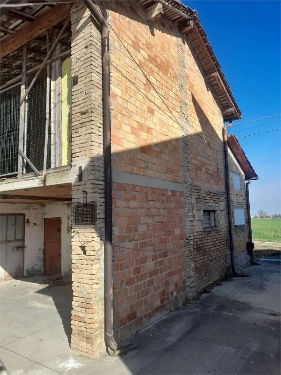 quadrivano in vendita a San Polo d'Enza