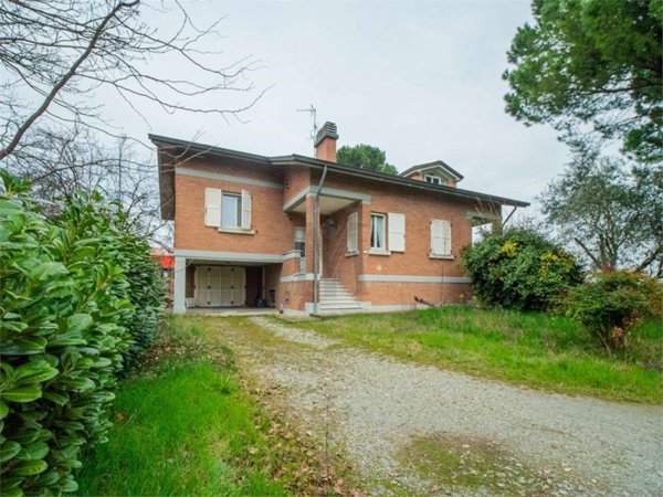 casa indipendente in vendita a San Polo d'Enza in zona Barcaccia