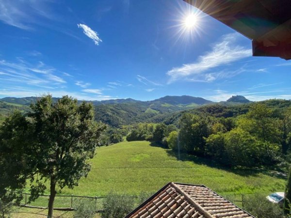 casa indipendente in vendita a San Polo d'Enza
