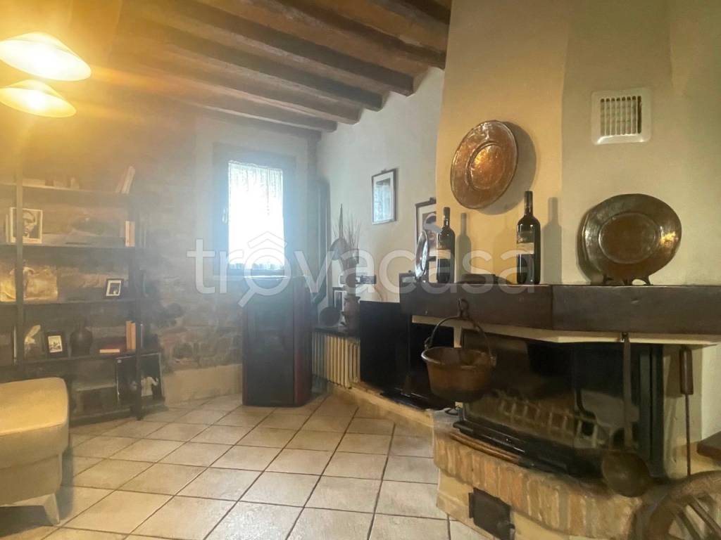 casa indipendente in vendita a San Polo d'Enza