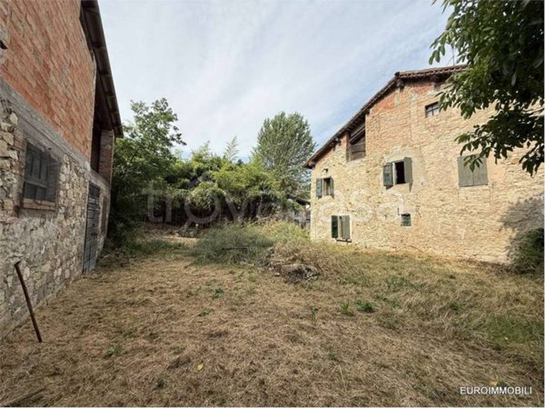 casa indipendente in vendita a San Polo d'Enza