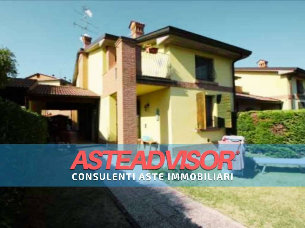 casa indipendente in vendita a San Polo d'Enza