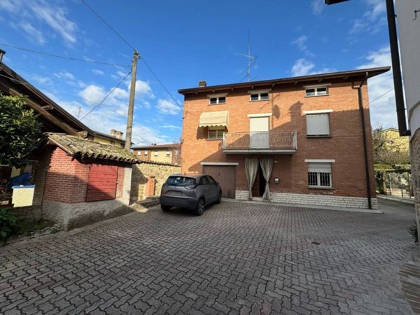 casa indipendente in vendita a San Polo d'Enza
