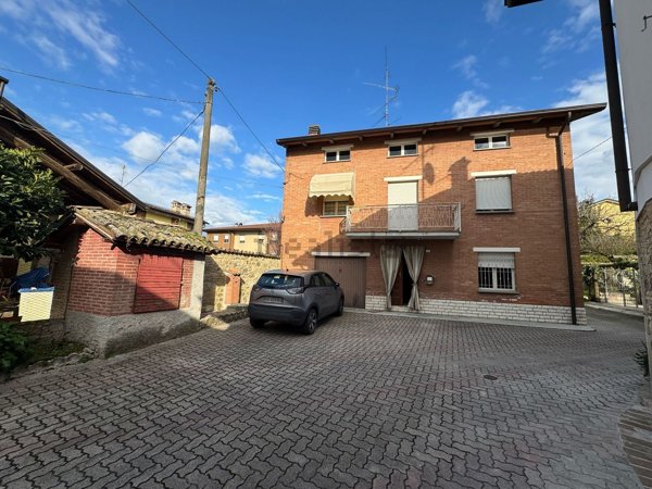 casa indipendente in vendita a San Polo d'Enza