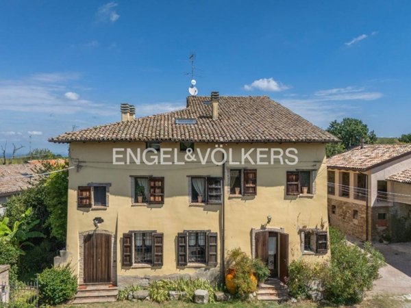 casa indipendente in vendita a San Polo d'Enza