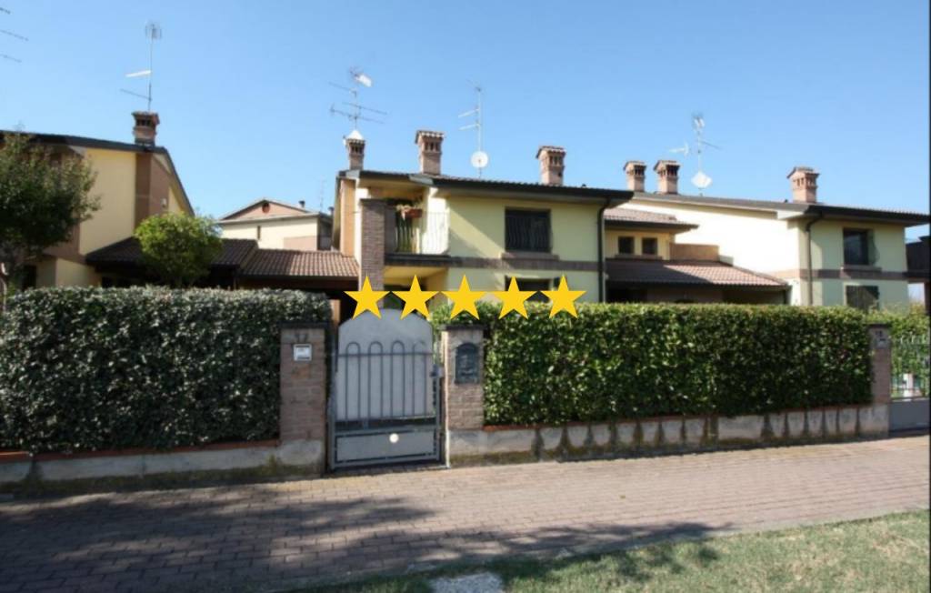 casa indipendente in vendita a San Polo d'Enza
