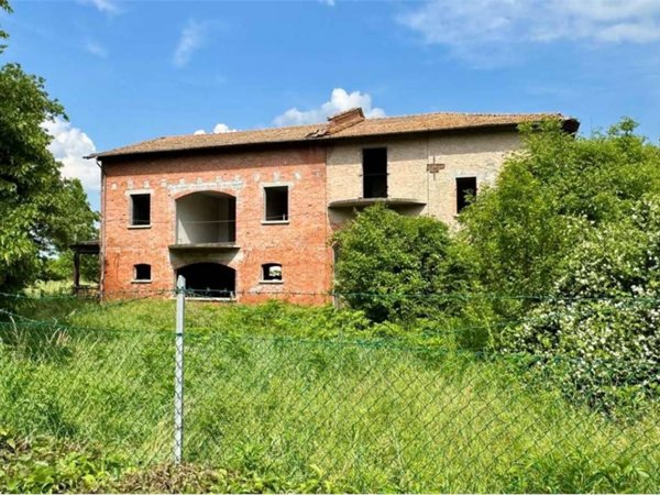 casa indipendente in vendita a San Polo d'Enza