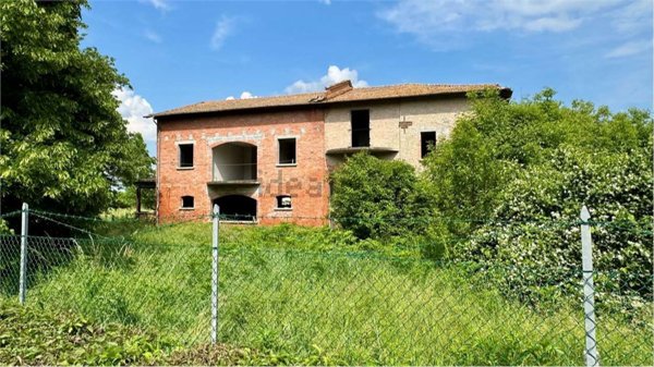 casa indipendente in vendita a San Polo d'Enza