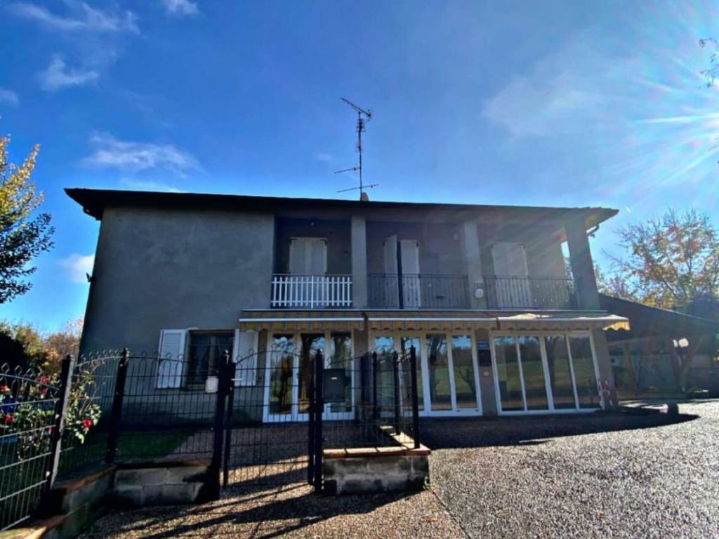 casa indipendente in vendita a San Polo d'Enza