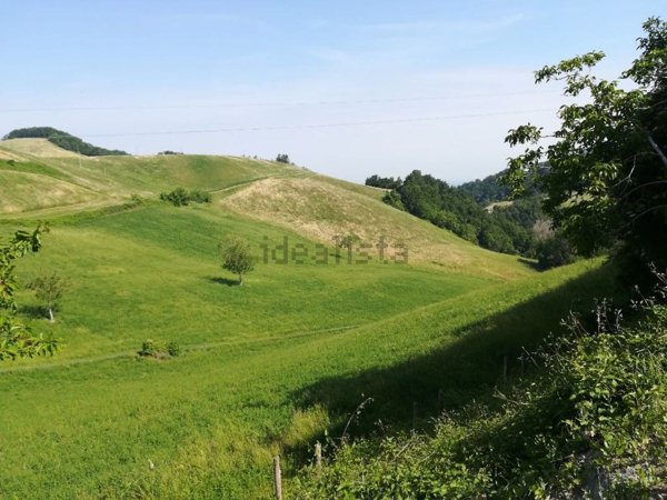casa indipendente in vendita a San Polo d'Enza
