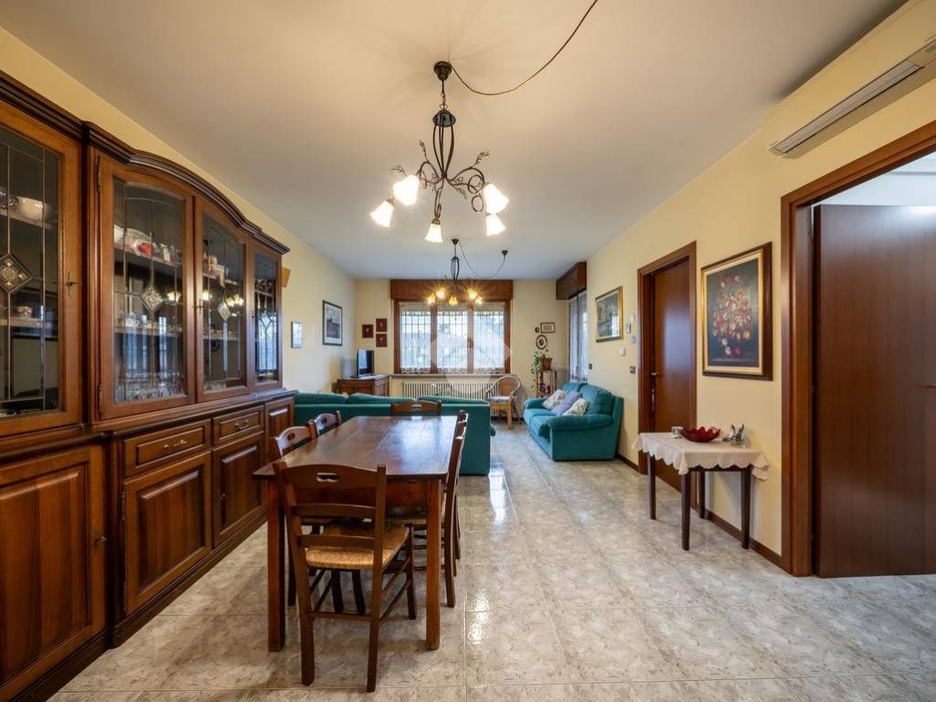 appartamento in vendita a San Polo d'Enza