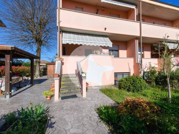 casa indipendente in vendita a San Polo d'Enza